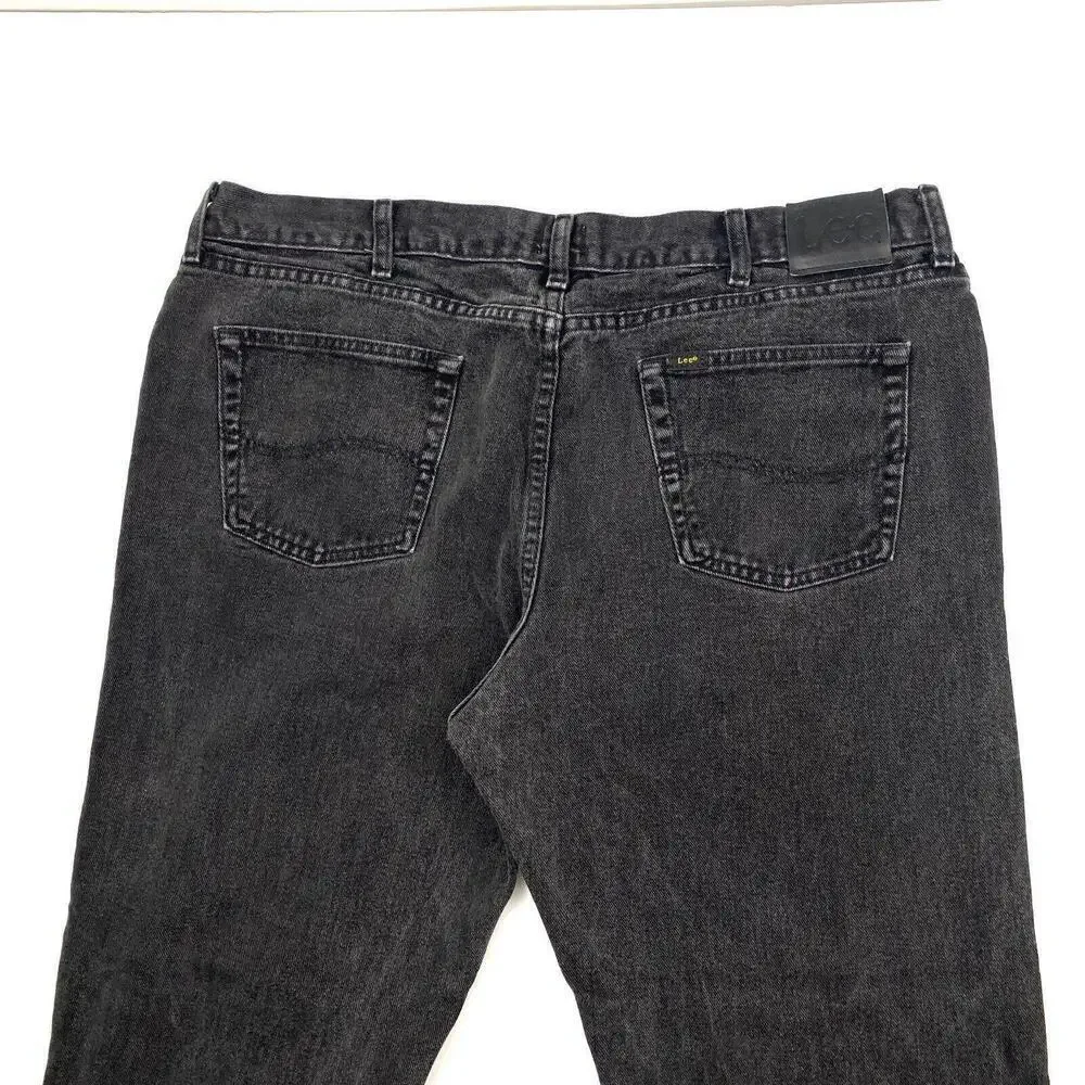 Lee Regular‎ Fit Straight Leg Women's size 42x30 Black Denim jeans